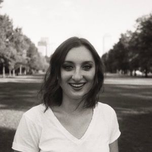 Meet your Posher, Becca